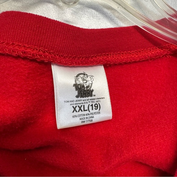 Tom and Jerry Red Sweatshirt, size XXL - Picture 3 of 4